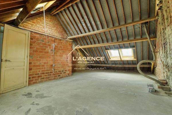 Maison mitoyenne 2 côtés à vendre, 6 pièces - Bailleul 59270
