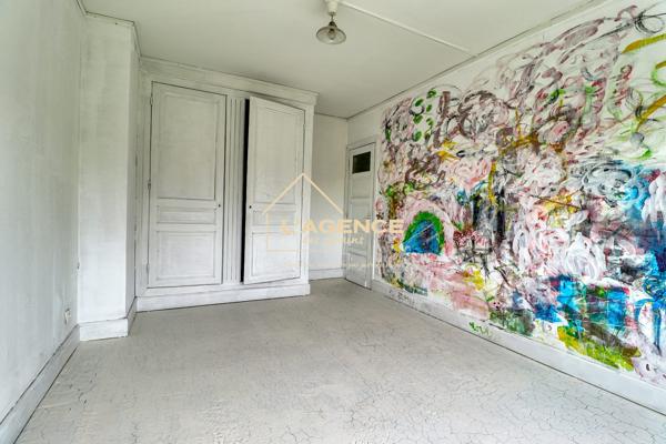 Maison mitoyenne 2 côtés à vendre, 6 pièces - Bailleul 59270