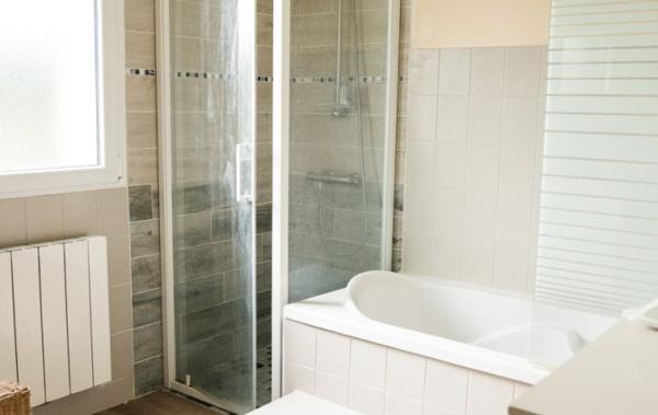 Vente Maison Vue mer rénové(e) Tregastel   