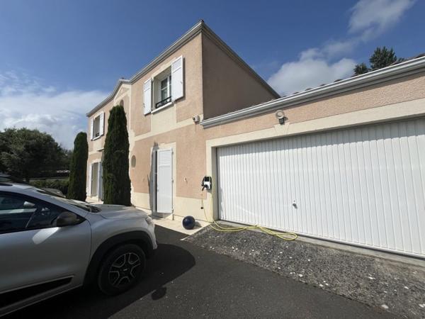 Maison à vendre |  Carignan-de-Bordeaux |  7 pièces | 152 m²