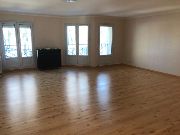 49100 ANGERS TYPE 4 MEUBLE - DOUTRE