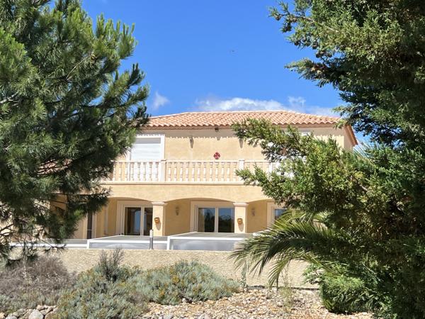 Villa de 250 m²