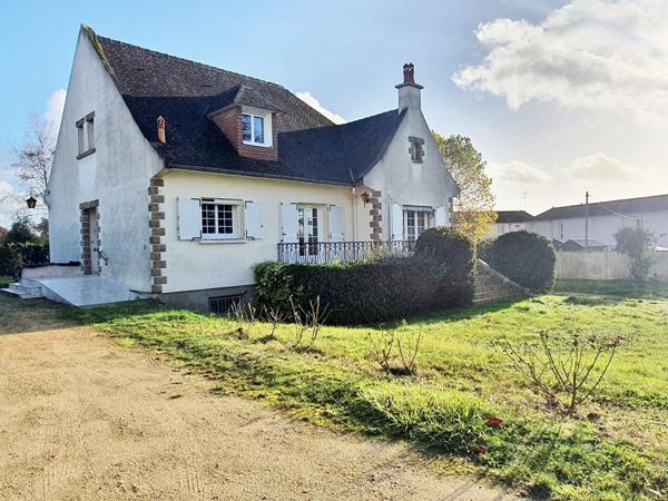 Maison Ecommoy 4 pièce(s) 119 m2