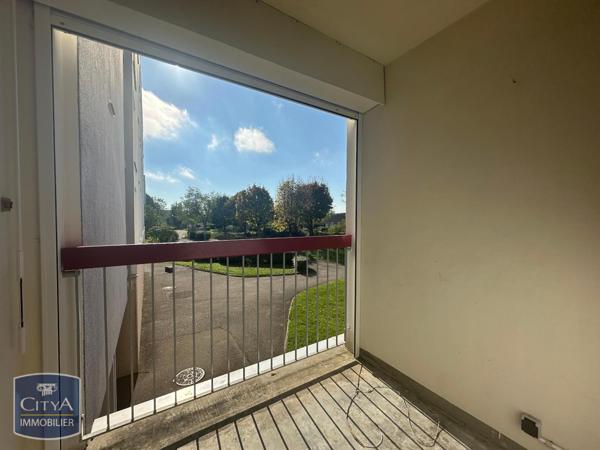 Appartement à louer 4 pièces 83m² Chartres (28000)