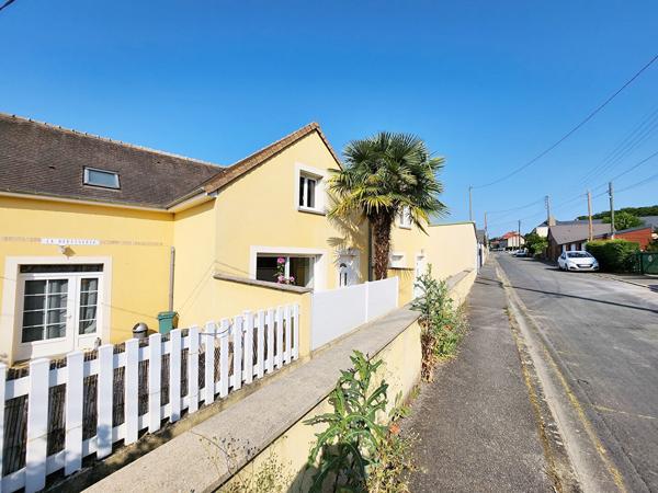 Maison mitoyenne T3 - 67 m² 2 chambres - une cour