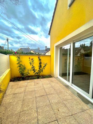 Maison mitoyenne T3 - 67 m² 2 chambres - une cour