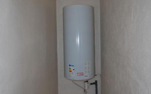 Appartement à louer    1 pièce •  Saint-Satur