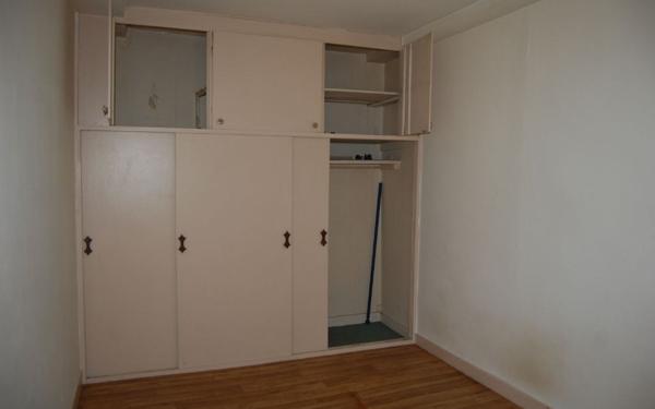 Appartement à louer    1 pièce •  Saint-Satur