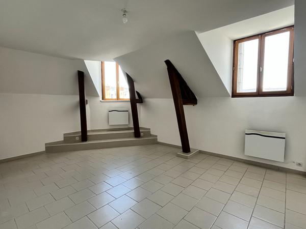 Location Appartement 2 pièces Romorantin-Lanthenay (41200)