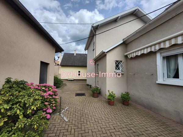 Commerce à vendre de 102 m²