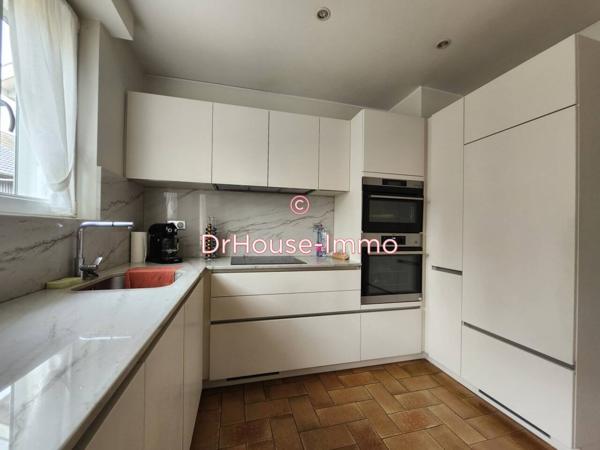 Commerce à vendre de 102 m²