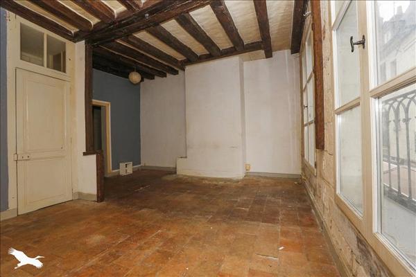 Immeuble à vendre |  Tours |  184 m²