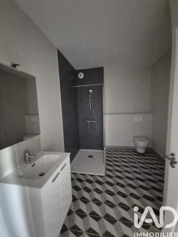 Location appartement 2 pièces 44 m² Narbonne