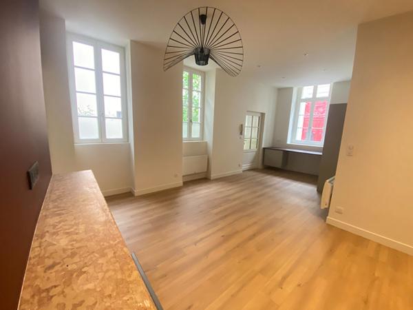 Appartement Dijon 3 pièce(s) 77 m2 + cave