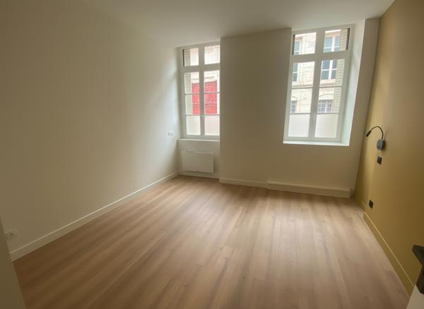 Appartement Dijon 3 pièce(s) 77 m2 + cave
