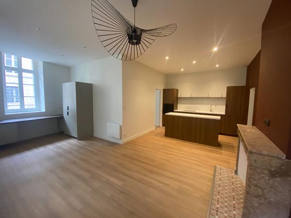 Appartement Dijon 3 pièce(s) 77 m2 + cave