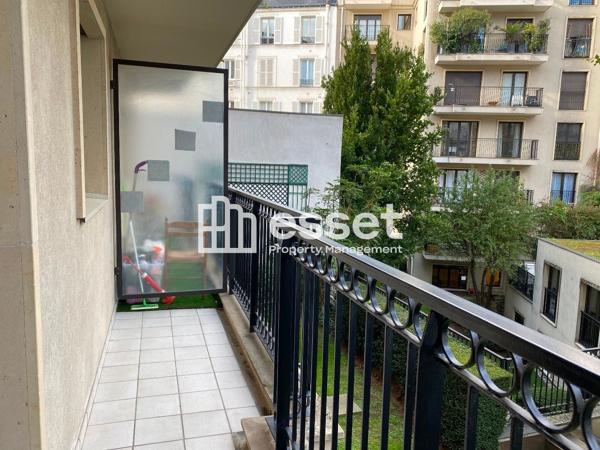 Location Appartement 2 pièces 43 m² - Paris 75007