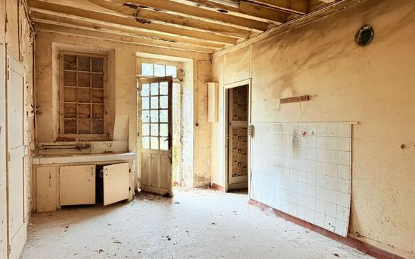 Maison à vendre    4 pièces •  Provins