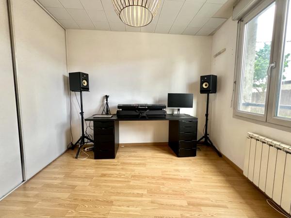 Appartement T3 - 200m² - Terrasse