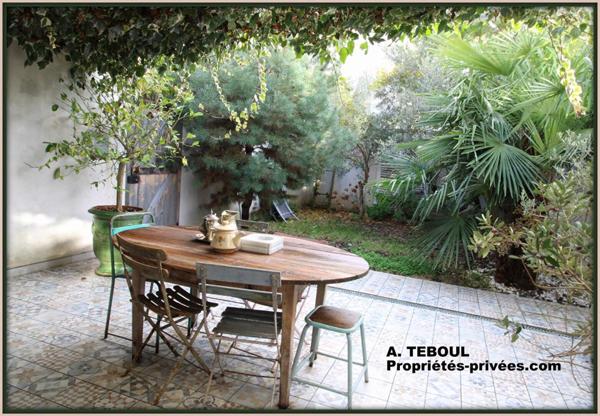 MAISON INDIVIDUELLE PLAIN-PIED A VILLEURBANNE DE 105M² AVEC JARDIN DE 60M² CONSTRUITE EN 2011