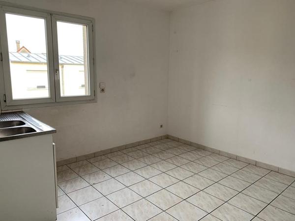 Immeuble Vitry Sur Seine 190 m2 UN ACTIF IMMOBILIER AUX MULTIPLES POSSIBILITÉS