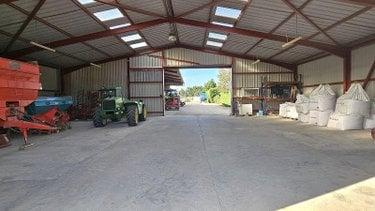 Hangar à vendre à Marolles dans la Marne (51300), ref : 51081/926