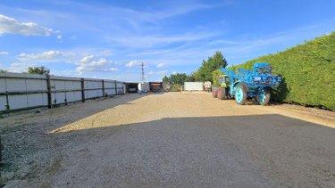Hangar à vendre à Marolles dans la Marne (51300), ref : 51081/926