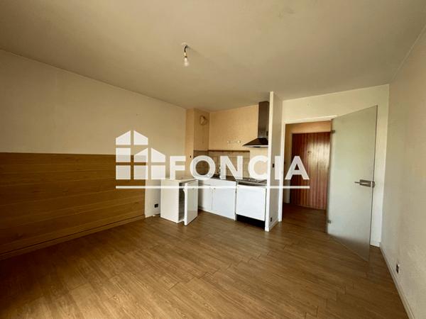 Location Studio 21.2 m² - 12 AVENUE FRANCIS BOUET Cholet 49300