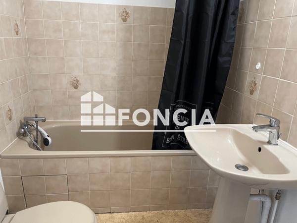 Location Studio 21.2 m² - 12 AVENUE FRANCIS BOUET Cholet 49300