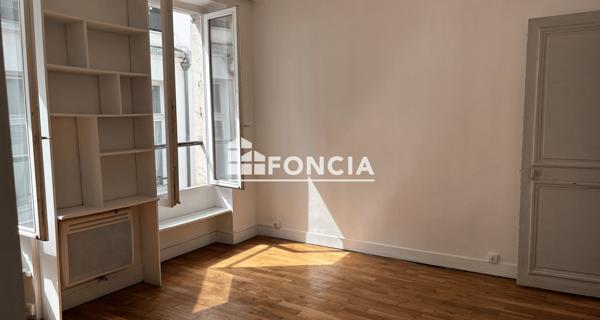 À vendre Appartement 2 pièces 26.07 m² - Paris 75007