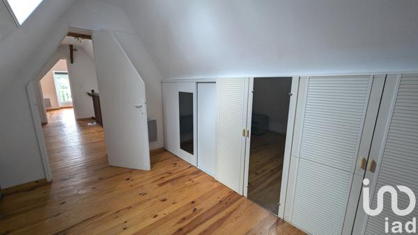 Longère 9 pièces de 122 m² à Bourg-Achard (27310)