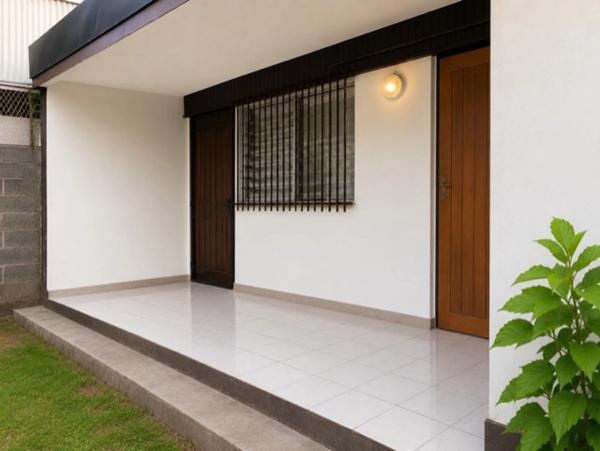 SAINTE CLOTILDE (974) - Maison à vendre 4 pièces de 80 m² avec jardin sur parcelle de 407 m²