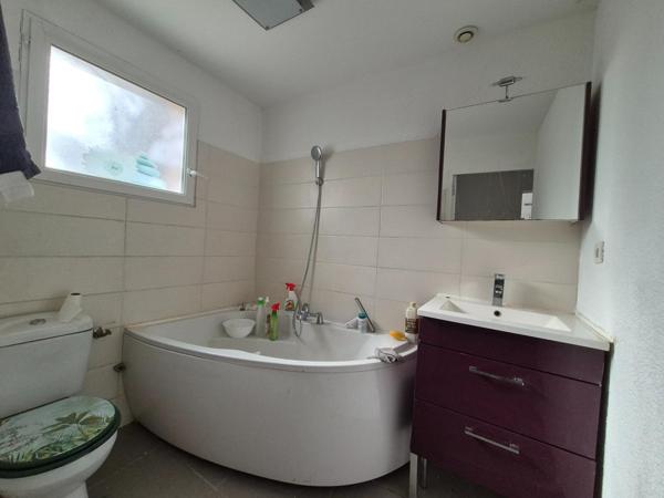 Maison à SAINT-ETIENNE, 42100 - 5 pièces 100m²