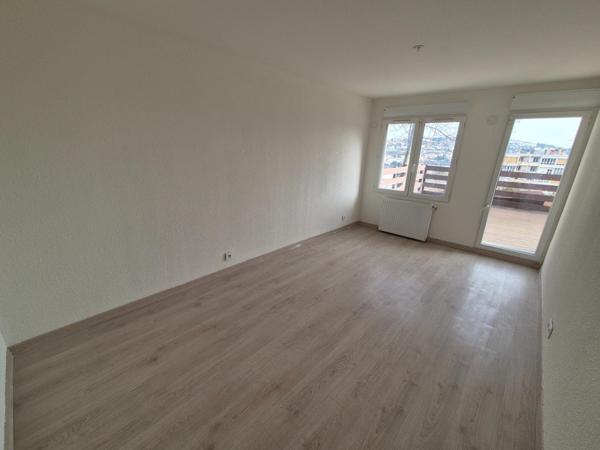 Maison à SAINT-ETIENNE, 42100 - 5 pièces 100m²