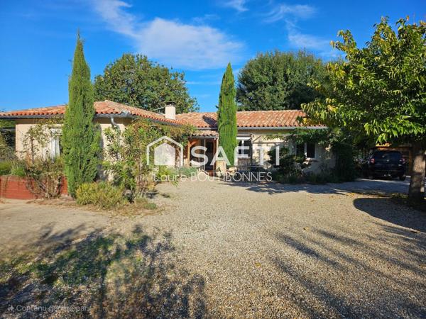 Maison avec une vue panoramique sur la campagne