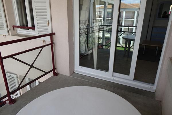 Rochefort port de plaisance : Appartement 4 pièces 58m² avec terrasse et parking
