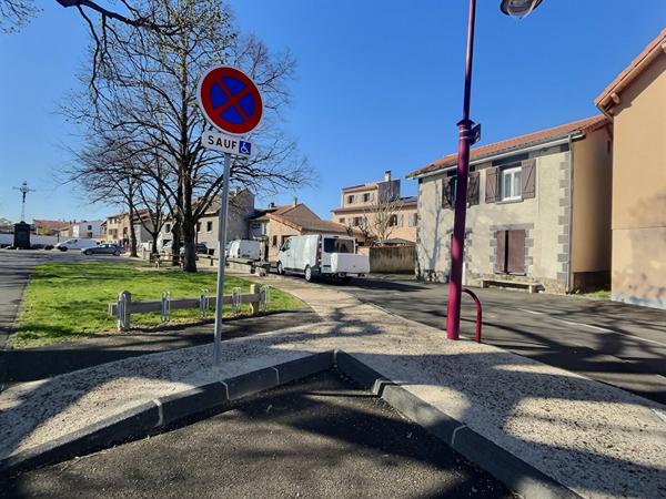 Terrain constructible 658 m2 -Malintrat