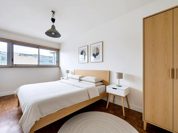 APPARTEMENT A RENOVER 90M² EN LISIERE DE MONTREUIL