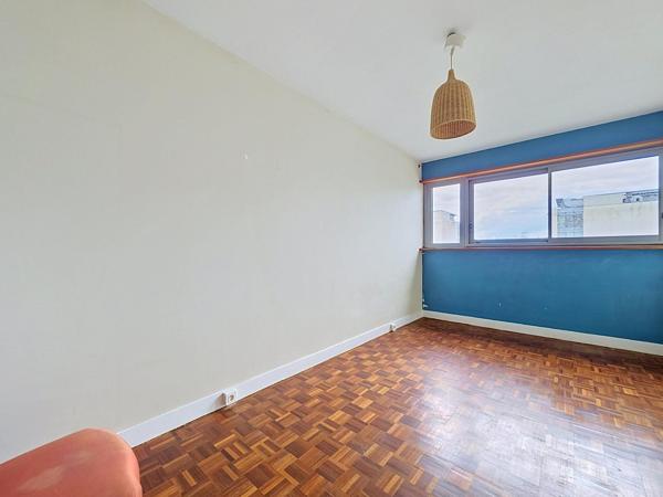 APPARTEMENT A RENOVER 90M² EN LISIERE DE MONTREUIL