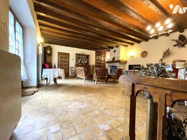 A VENDRE CORPS DE FERME A CHAULHAC EN MARGERIDE