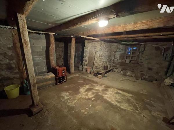 A VENDRE CORPS DE FERME A CHAULHAC EN MARGERIDE