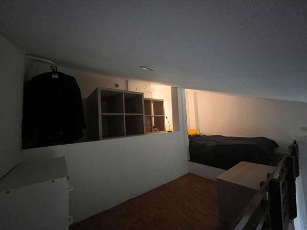 STUDIO MEUBLE DANS PROPRIETE AVEC PARKING ET TERRASSE (13480 Cabriès)