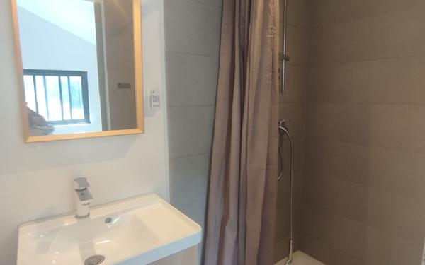 Appartement à vendre    5 pièces • 174,20 m2 Saint-Nazaire