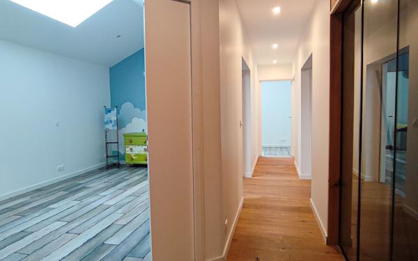 Appartement à vendre    5 pièces • 174,20 m2 Saint-Nazaire