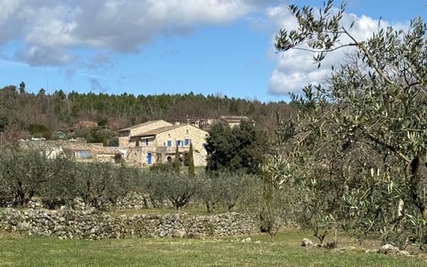 Maison à vendre    6 pièces •  Rosières