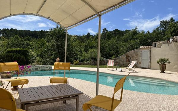 Maison à vendre    6 pièces •  Rosières