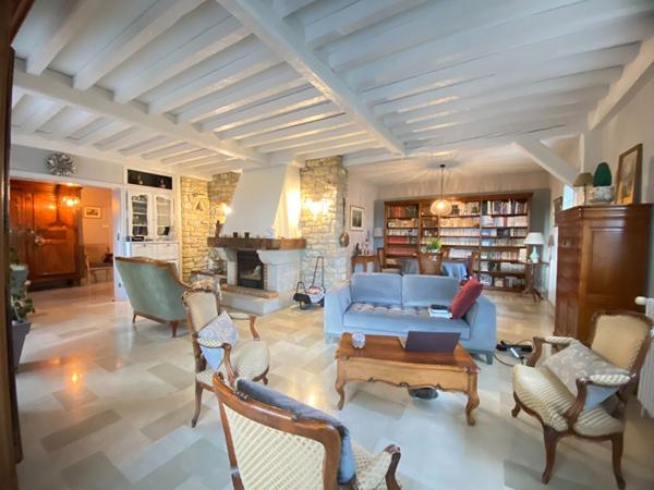 Maison proche Lons le saunier 7 pièces / 5 chambres / 220m²