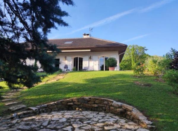 Maison proche Lons le saunier 7 pièces / 5 chambres / 220m²