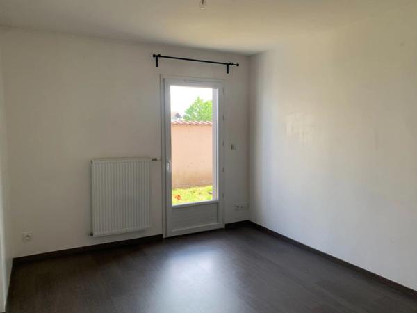 Location Appartement 2 pièces 53 m2 à Saint-Marcellin-en-Forez