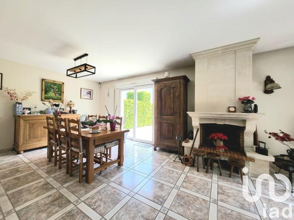 Maison 6 pièces de 151 m² à Charleville-Mézières (08000)